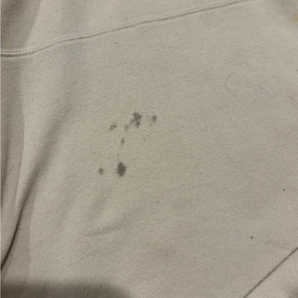 PINK Victoria's Secret Cream Sweatshirt - Picture 5 of 5
